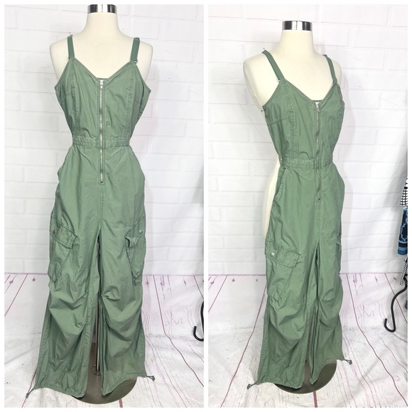 |•UNIVERSAL THREAD•| Green Cargo Jumpsuit Size XS - Picture 1 of 11